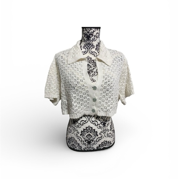 Milano Sweaters - Milio Milano White Crochet Short Sleeves Button-Down Sweater Sz-M/L